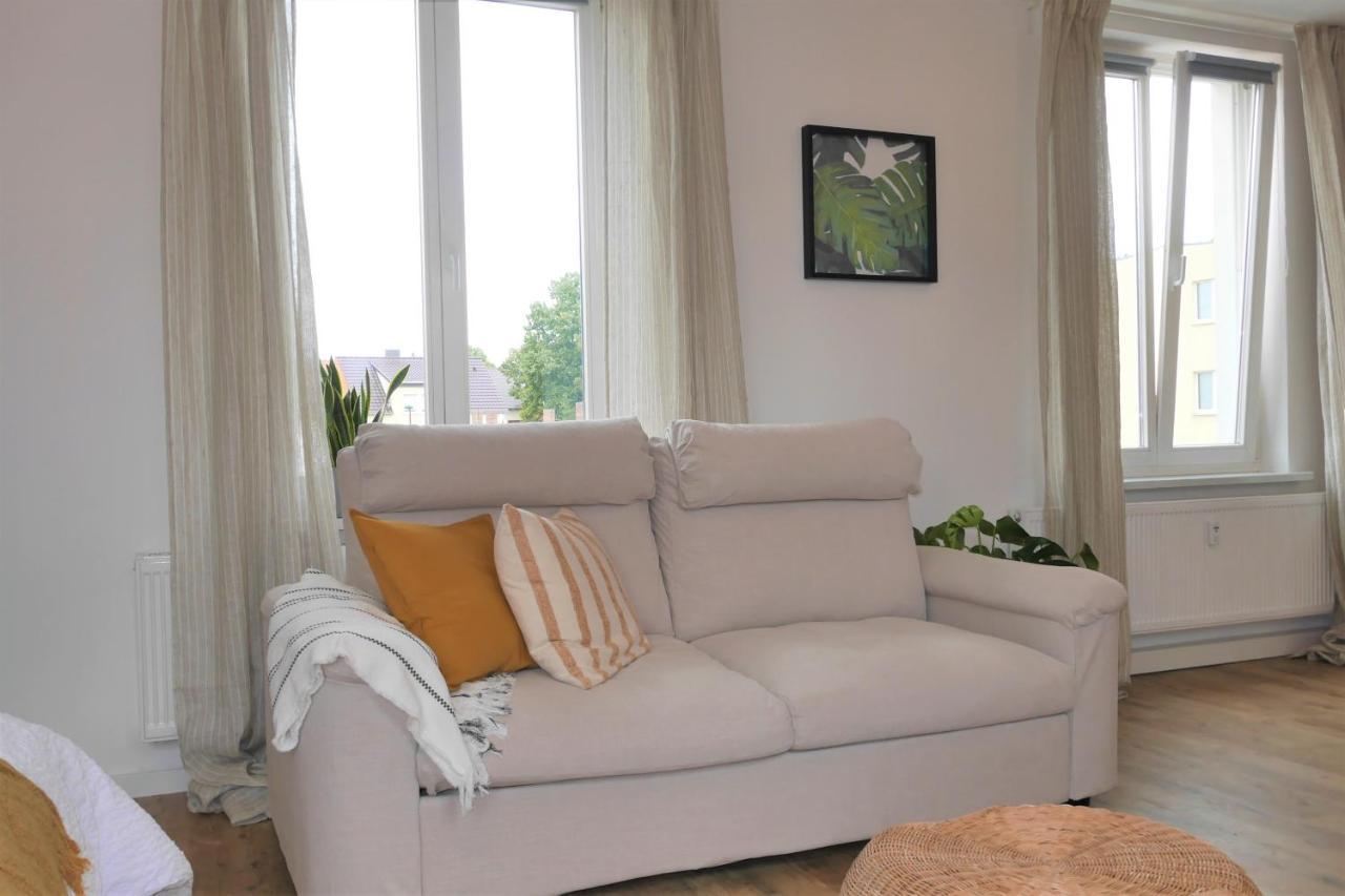 Pb Ferienwohnungen - Fewo 3 - Stilvoll Eingerichtetes Studio Im Herzen Senftenbergs Dış mekan fotoğraf